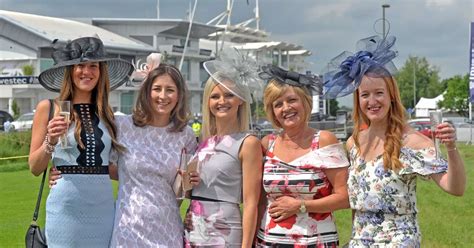Epsom Derby Dress Code For Ladies Day And Derby Day Surrey Live