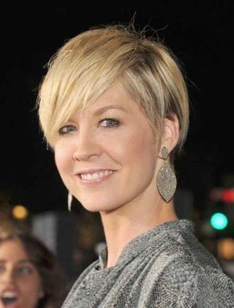 3.0.2 prepare your bobby pins and hairstyling serum or cream. 20 Best Collection of Short Hairstyles For Women In Their 40S