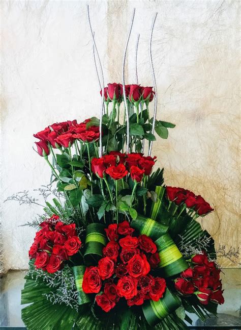 Bouquet Of Flowers Online Order In Delhi Kalpa Florist Send Cakes