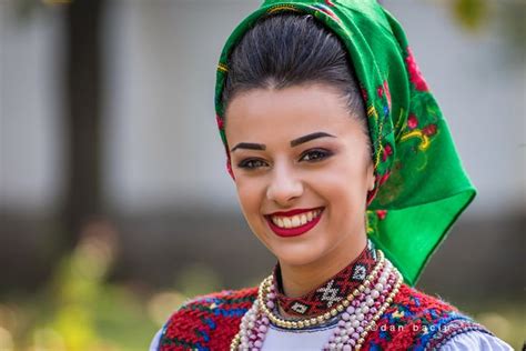 Romania Woman From Tara Oasului Romanian Women Beautiful Women Women Wear