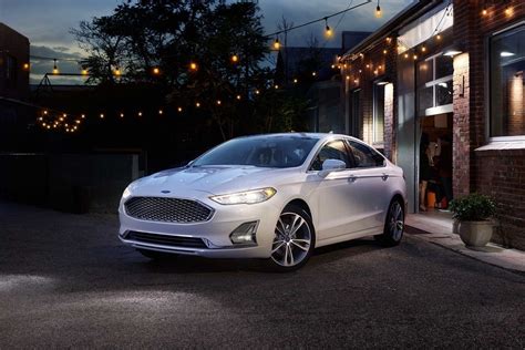 2020 Ford Fusion Review Carbuzz