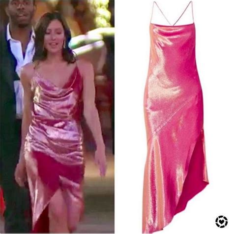 Becca Kufrin's Pink Metallic Dress | Metallic dress, Dresses, Becca kufrin