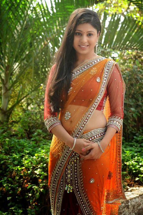 Telugu Actress Jiya Khan Hot Navel Photos In Sexy Saree