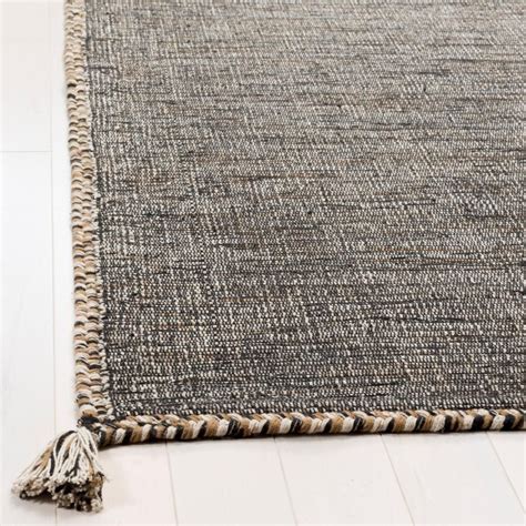 Safavieh Montauk Beigeblack 5 Ft X 8 Ft Border Area Rug Mtk150b 5