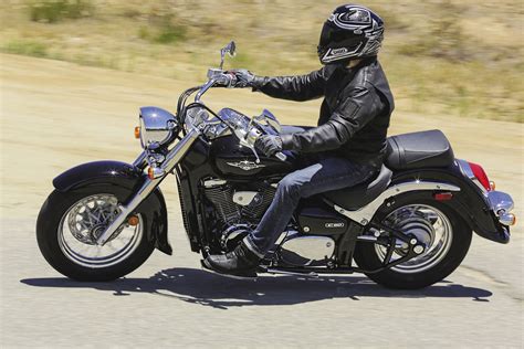 Kawasaki Vulcan 900 Classic Lt Vs Suzuki Boulevard C50t