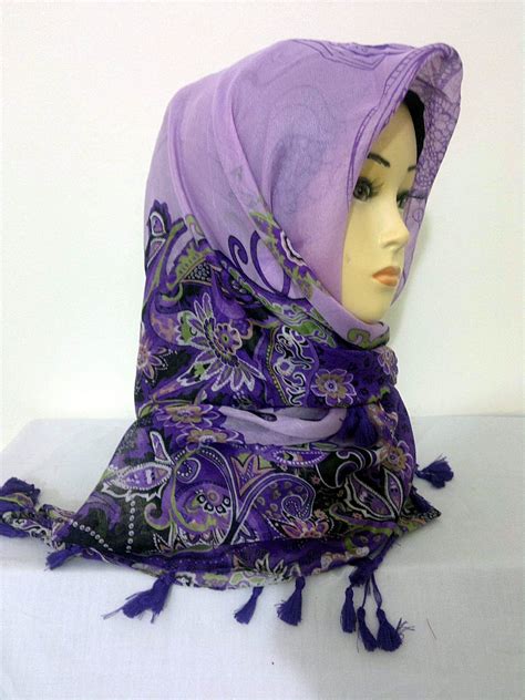 160cm * 73cm mudah dibentuk, cantik terletak, dan tdk jarang apabila digayakan b orong 10 helai = rm 100 po. TUDUNG MURAH COLLECTIONS: BAWAL CORAK