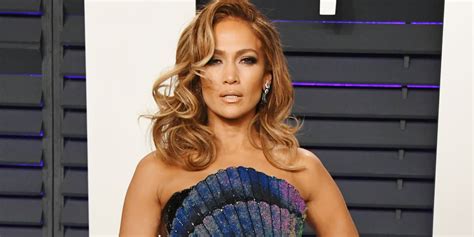 Jennifer Lopez Flaunts Abs In New Photo Talks A Rod Engagement