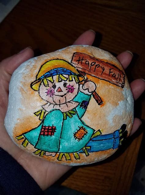 Pin By Anna On Thanksgiving And Fall Painted Rocks Painted Rocks