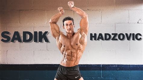 Sadik Hadzovic Classic Physique Champion Sadik Hadzovic Posing