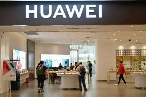 Terdapat 5 bulan utama di planet uranus. Singkirkan Samsung, Pangsa Pasar Huawei Terbesar di Bulan ...