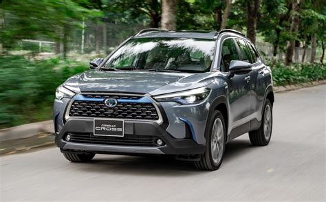 Corolla meets suv―toyota unveils corolla cross in thailand, the new compact suv with strength and functionality to the corolla series. Toyota Corolla CROSS trình làng Việt Nam, nhập khẩu nguyên ...