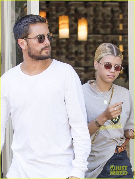 Scott Disick And Sofia Richie Step Out For Lunch Date Photo 3965059