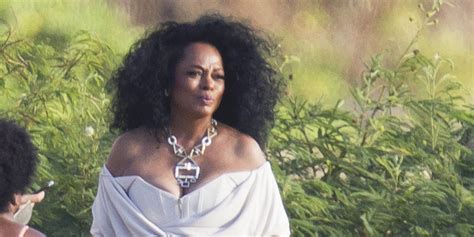Diana Ross Dazzles As Mother Of The Bride At Her Daughters Wedding