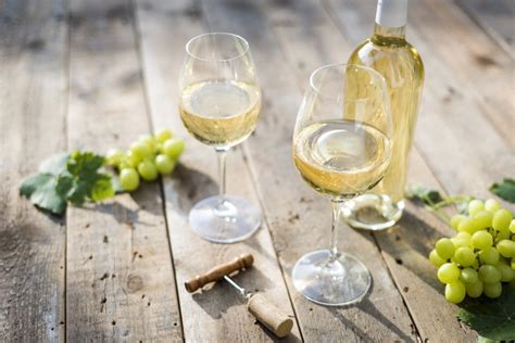 What Is The Best Dry White Wine For Cooking The Expert Guide