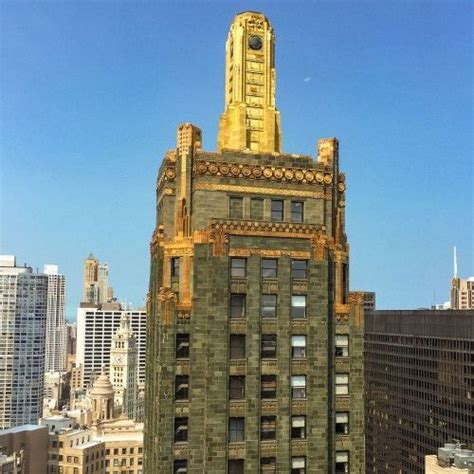 Chicago Architecture Art Deco Skyscrapers The Riverfront · Tours