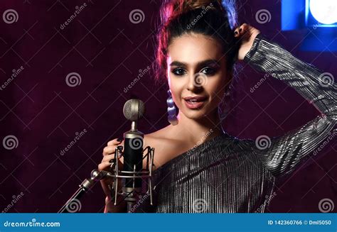 Beautiful Singing Girl Curly Afro Hair Singer Sing With Microphone