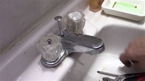 Go to your faucet and check it out while you answer the following questions. Fixing A Leaky Sink Faucet | MyCoffeepot.Org