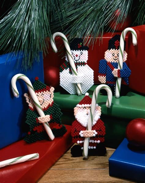 candy cane keepers epattern plastic canvas christmas plastic canvas ornaments plastic canvas