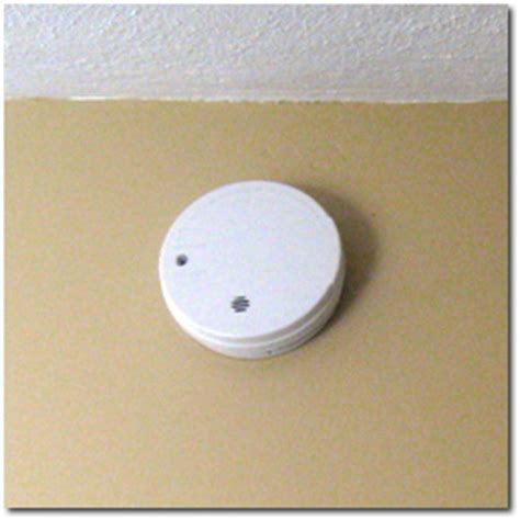 A carbon monoxide detector or co detector is a device that detects the presence of the carbon monoxide (co) gas to prevent carbon monoxide poisoning. New State Smoke Detector Law - Greater Hartford Real Estate