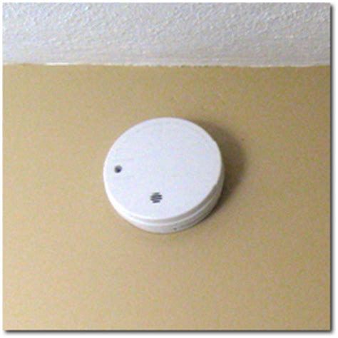 Both property owners and tenants have responsibilities to ensure that all new yorkers remain safe in their homes from the dangers of fire and carbon monoxide poisoning (carbon. New State Smoke Detector Law - Greater Hartford Real Estate