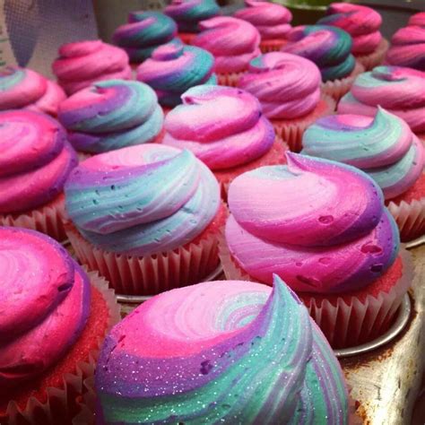 Glittery Rainbow Swirl Cupcakes Cupcake Cakes Delicious Desserts