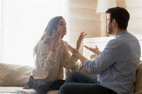 Is There Such A Thing As A Healthy Marital Fight Experts Say Yes