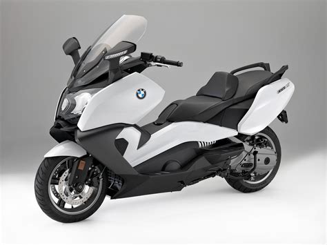 Mega Gallery Of The Upgraded Bmw C650 Sport And C650 Gt Maxi Scooters