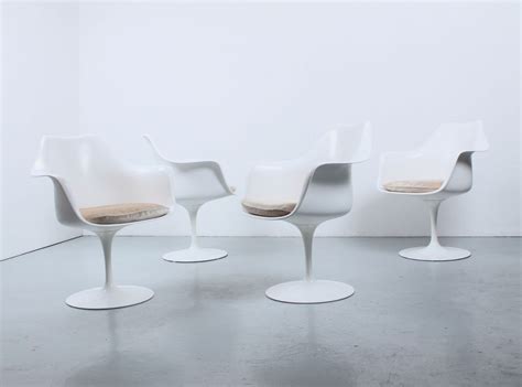 Set Of 4 Tulip Dining Chairs By Eero Saarinen For Knoll 1960s 77805