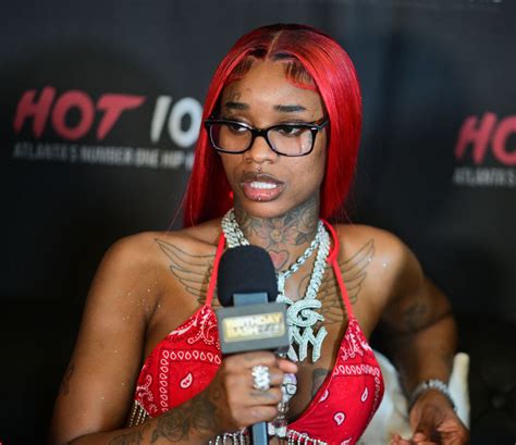 sexyy red responds to backlash for performing at a school