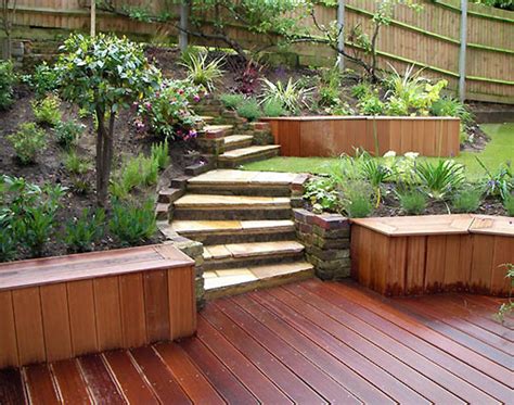 Japanese gardens are suitable for almost every yard or environment and can also be done in small or large gardens. Japanese Garden Design Ideas for Small Gardens