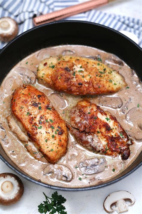 Chicken marsala in a deliciously creamy mushroom sauce rivals any restaurant! Creamy Chicken Marsala 3 - 30minutesmeals.com