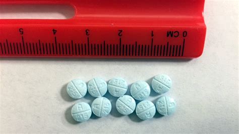 Feds Prosecute Pain Clinic Workers As Drug Dealers