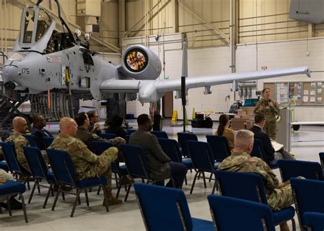 Dvids News Maryland Air Guard Hosts Civic Leaders