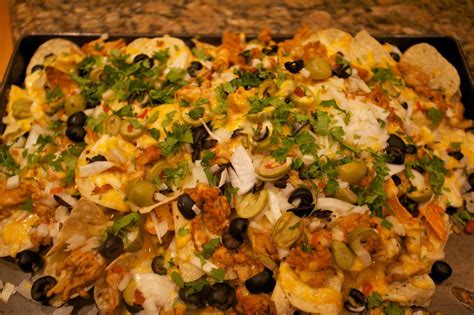 Cook the chicken with salt, pepper, garlic powder, and chili powder for two to three minutes. Chicken Nachos with Homemade Salsa