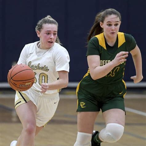 Freeport Girls Basketball Fends Off Deer Lakes Rally In Section Opener