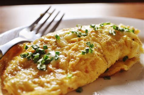 Omelette Roulee Au Fromage Rolled Omelette With Cheese The Little Bean