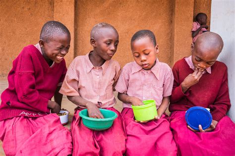 Feed School Children In Kenya Globalgiving