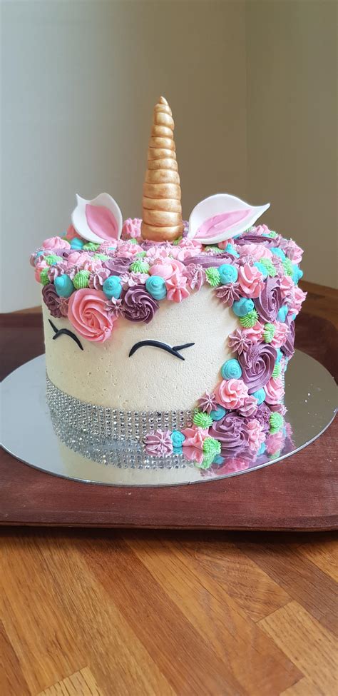 The 10 most magical unicorn cake ideas on pinterest. My simple unicorn cake : CAKEWIN