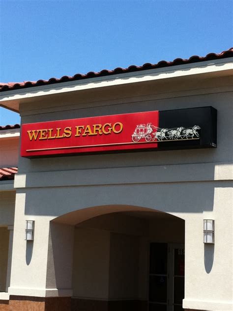 Wells Fargo Bank Banks And Credit Unions 18488 Blanco Rd Stone Oak