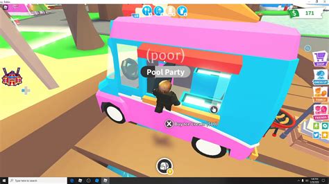 Pretending To Be Poor In Adopt Me Roblox Youtube