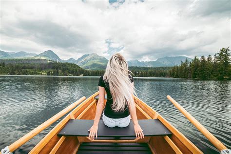 Young Blonde Woman Enjoying A Rowing Boat Free Stock Photo Picjumbo