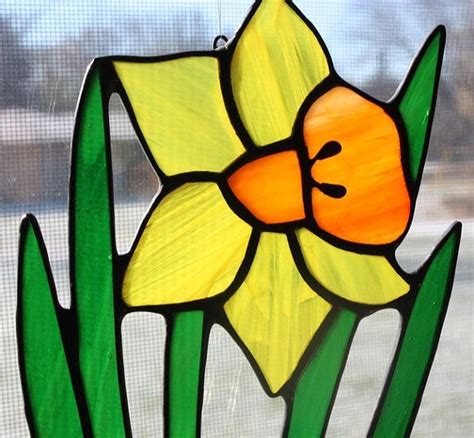 Stained Glass Daffodil Suncatcher Etsy Stained Glass Daffodils