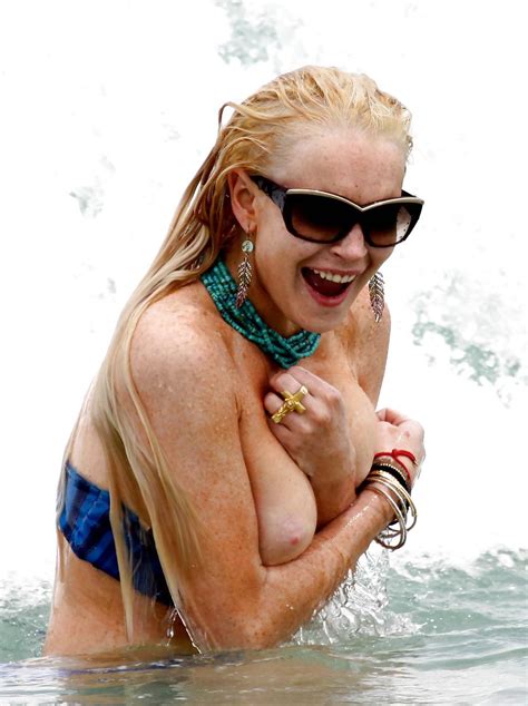 Lindsay Lohan In Bikini On Miami Beach Boob Slip Porn Pictures Xxx