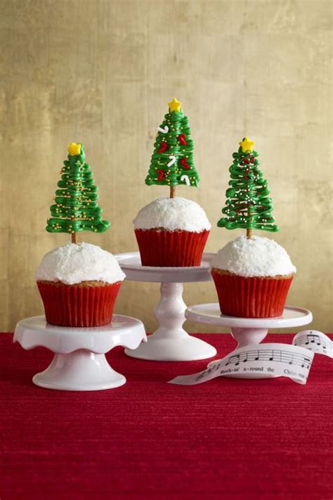 'tis the season for festive christmas desserts. 64 Easy Christmas Dessert Recipes - Best Ideas for Fun ...