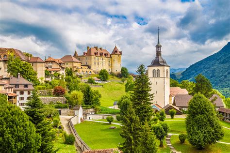 10 Places To See Switzerlands Best Bits International Traveller