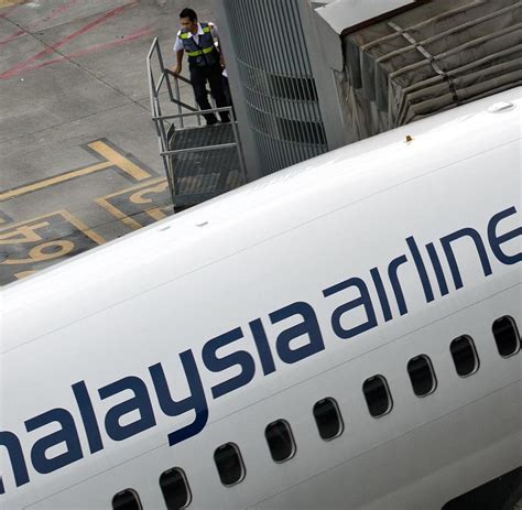 Bei den ermittlungen um den rätselflug mh370 rücken wieder personen in den mittelpunkt. Verschwundene Boeing : Bankangestellte stiehlt Geld von ...