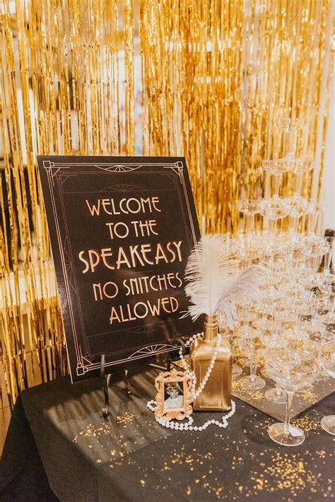 How To Throw A Great Gatsby Themed Party Roaring Twenties Party