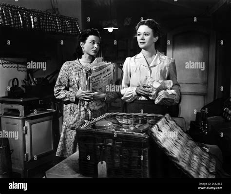 Jean Simmons And Ursula Jeans Film The Woman In The Hall 1947