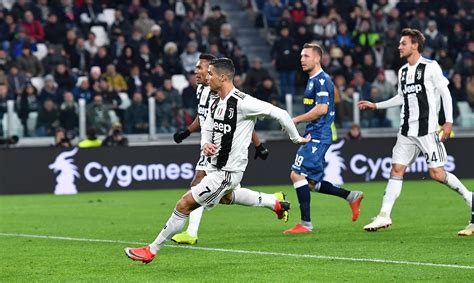 صور كرستيانو رونالدو جودة عالية واجمل الخلفيات لرونالدو ronaldo wallpapers 2021. Cristiano Ronaldo shatters long-standing Juventus ...
