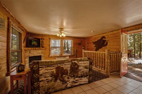 Waterpark passes are included for all registered guests! Mountaineer - Meadowbrook Resort in Wisconsin Dells ...